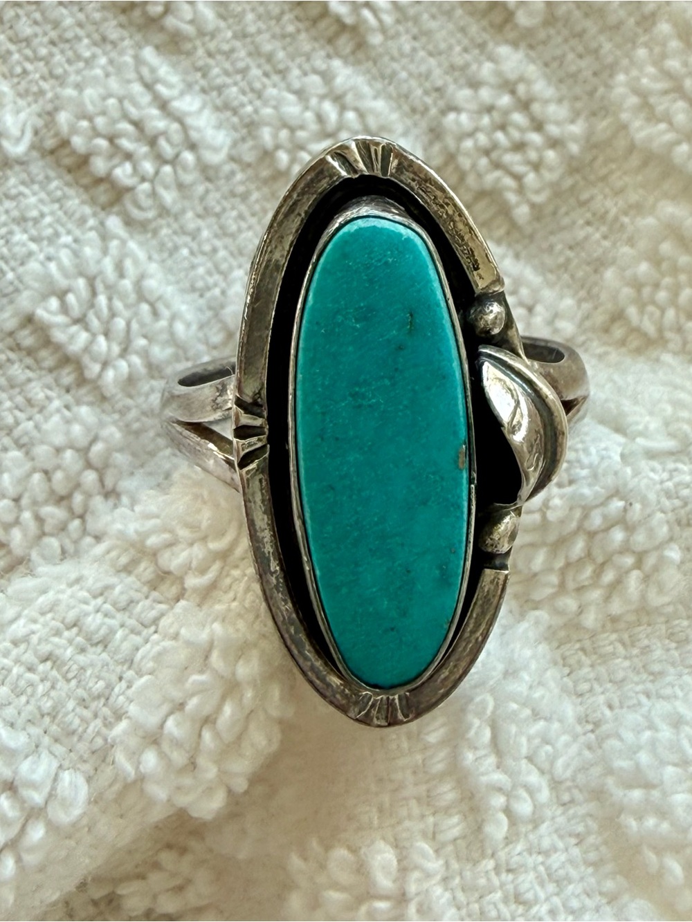 Vintage Turquoise Oval Stone Artisan Made Sterling Silver Ring in Size 10